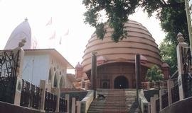 https://d3r8gwkgo0io6y.cloudfront.net/upload/umananda temple1.jpg